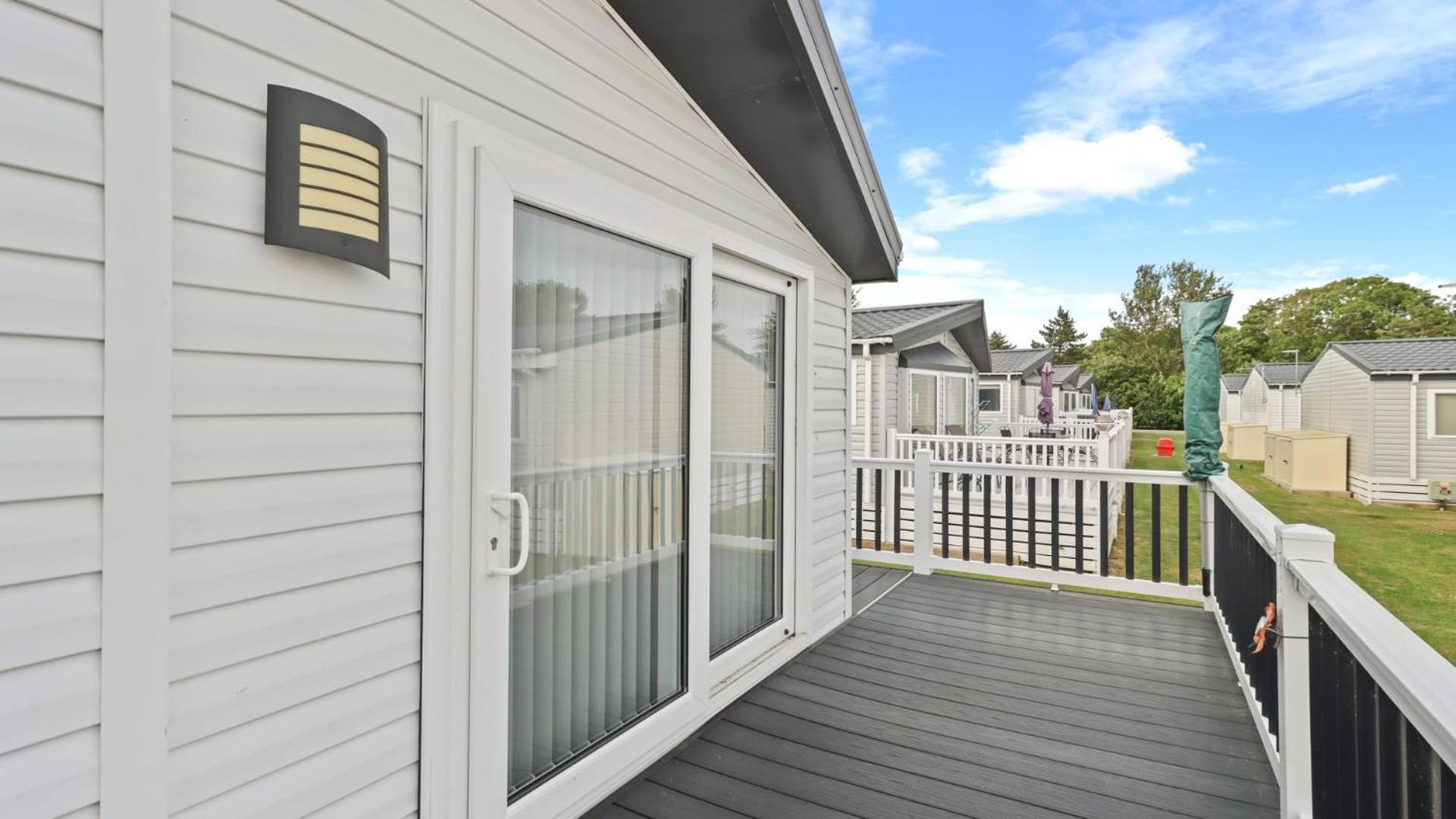 33 Beach Retreat Lodge Pevensey Bay Holiday Park Exteriör bild