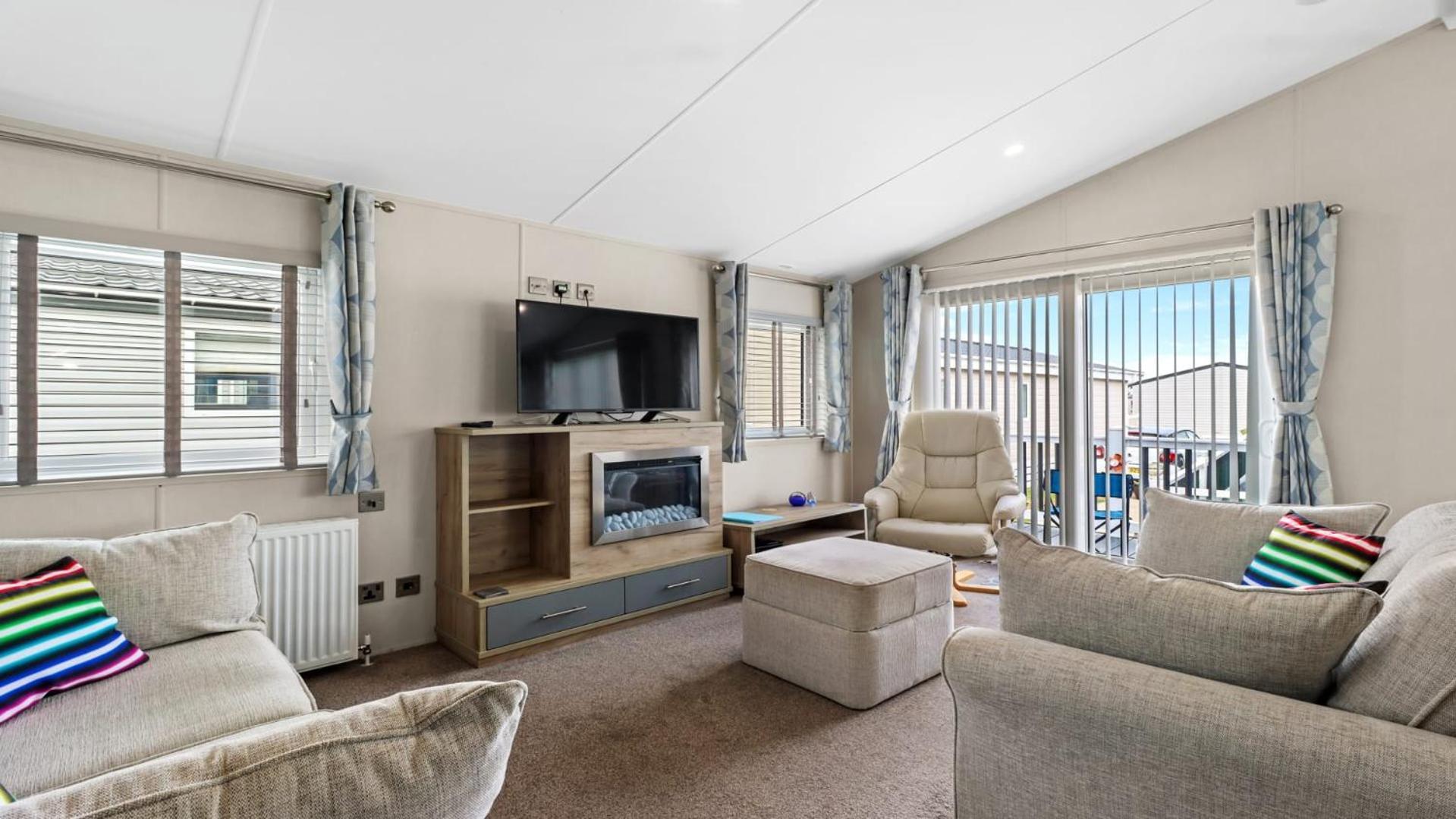 33 Beach Retreat Lodge Pevensey Bay Holiday Park Exteriör bild