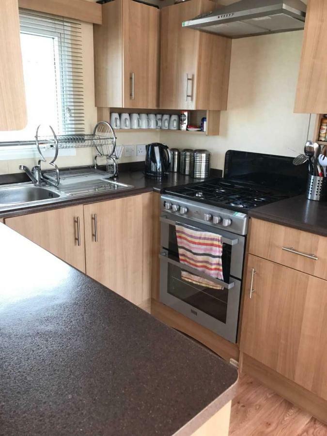 33 Beach Retreat Lodge Pevensey Bay Holiday Park Exteriör bild